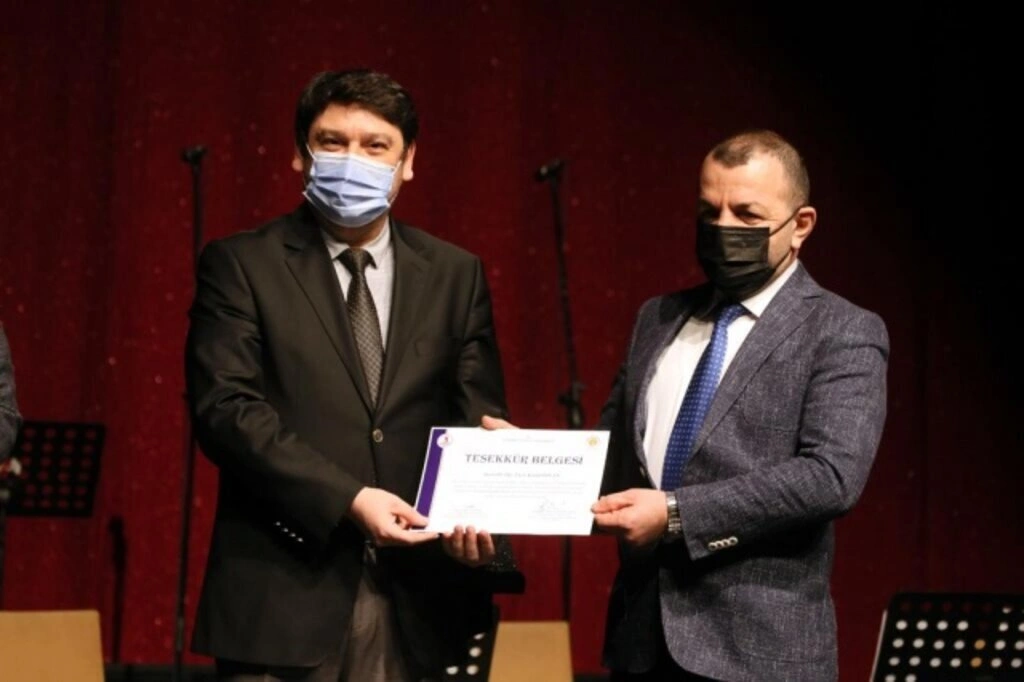 8 Mart Dünya Kadınlar Günü: Sanatın Işığında Kadın