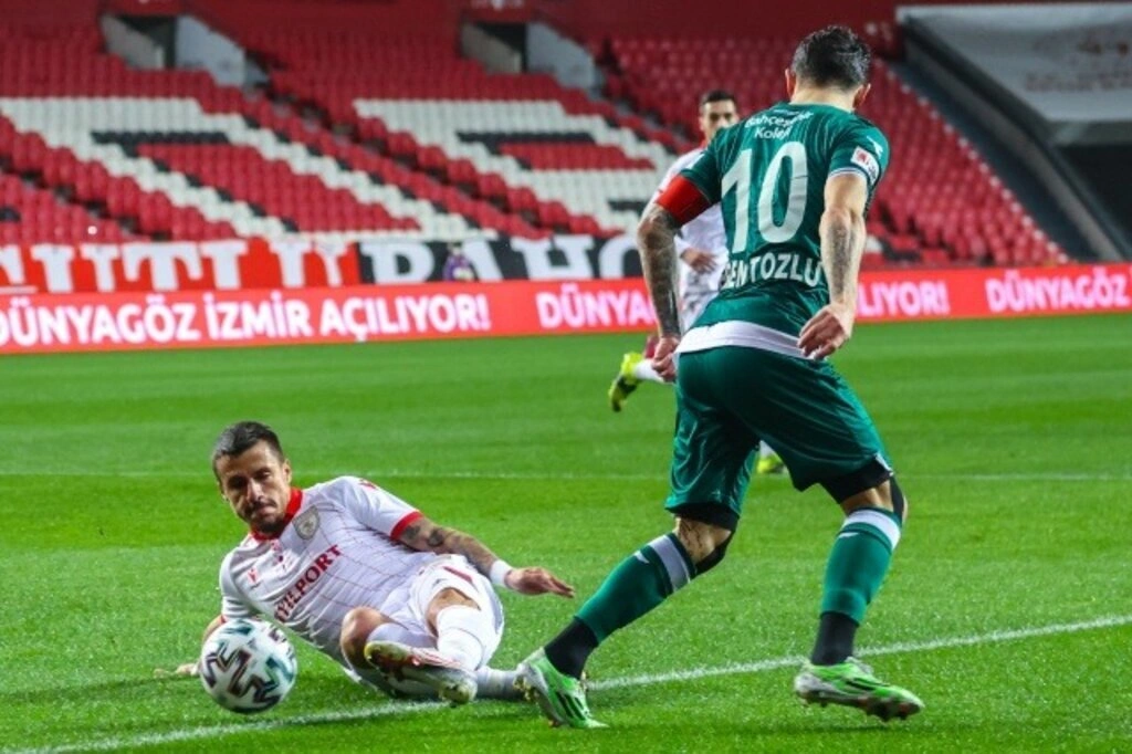 Samsunspor Giresunspor maçı ilk yarı fotoğrafları