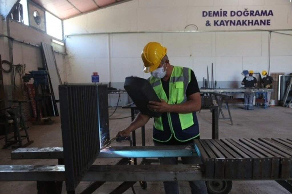 Atakum Belediye Başkanı Av. Cemil Deveci 2 yıllık çalışmalarını özetledi