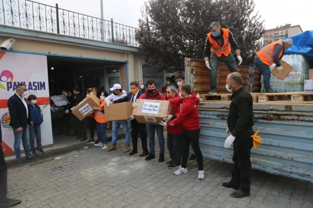 Atakum Belediye Başkanı Av. Cemil Deveci 2 yıllık çalışmalarını özetledi