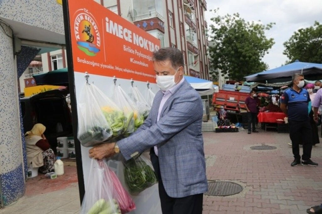 Atakum Belediye Başkanı Av. Cemil Deveci 2 yıllık çalışmalarını özetledi