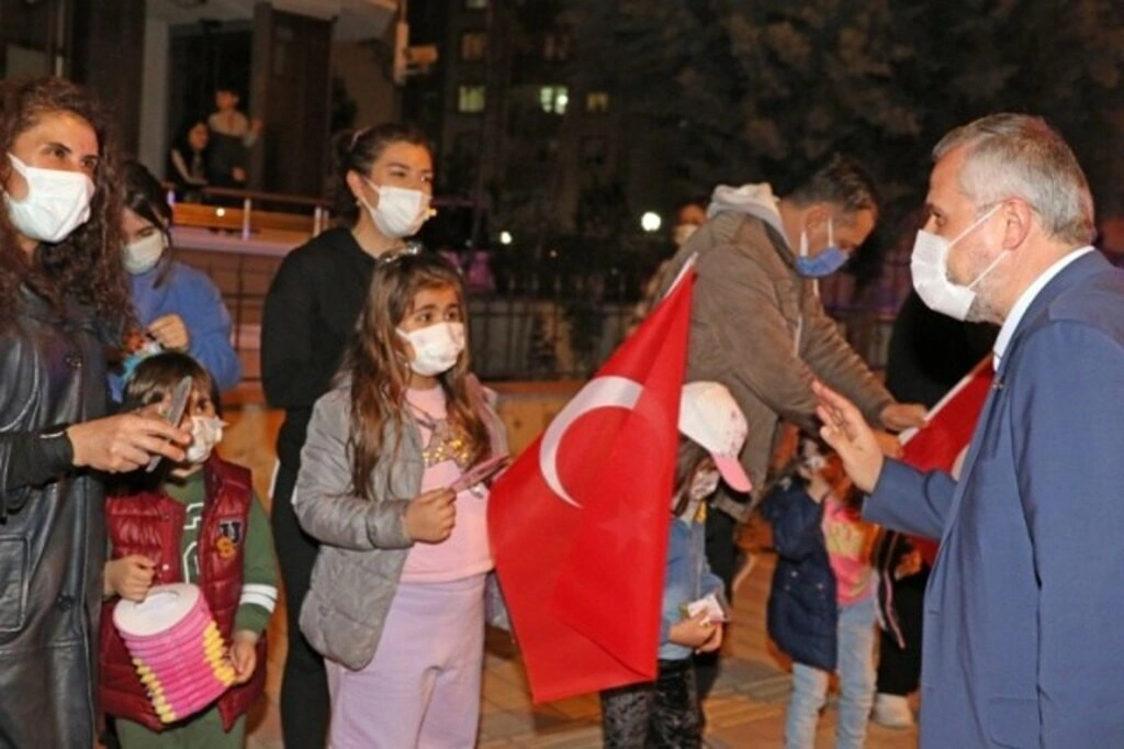 Bafra'da 600 yıllık gelenek, Selesepet Top Kandil