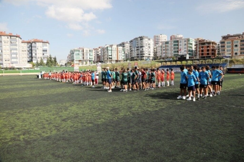 Atakum Belediyespor Yaz Spor Okulları açıldı