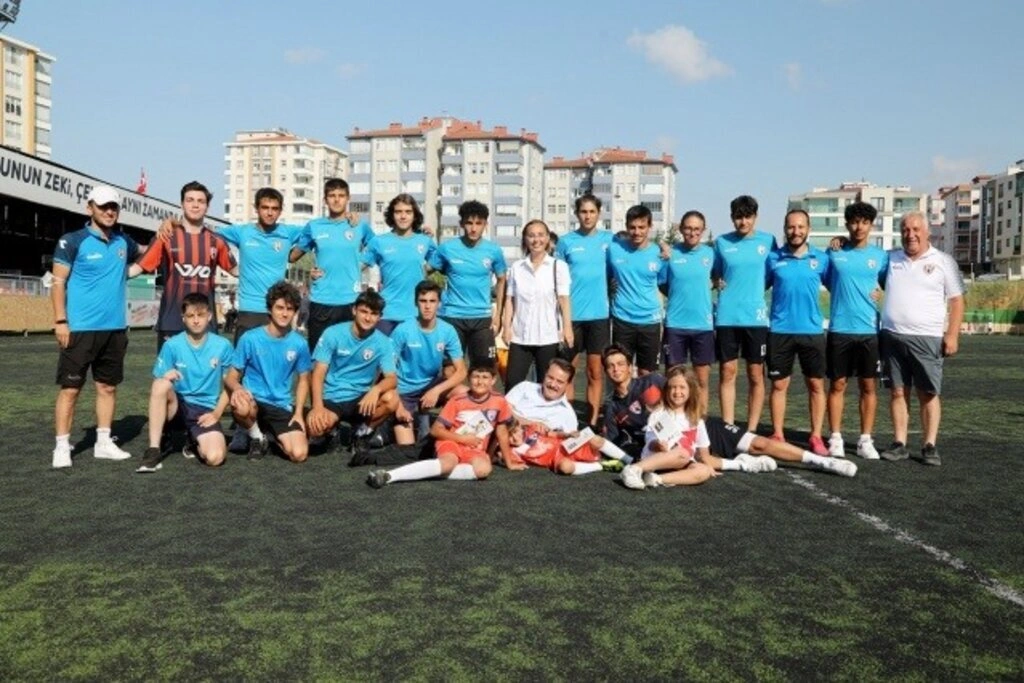Atakum Belediyespor Yaz Spor Okulları açıldı