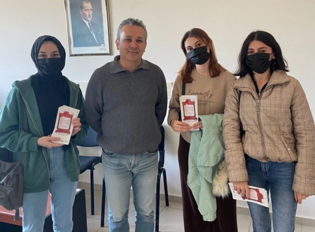 Bağışlarınız Kan Olsun Can Olsun