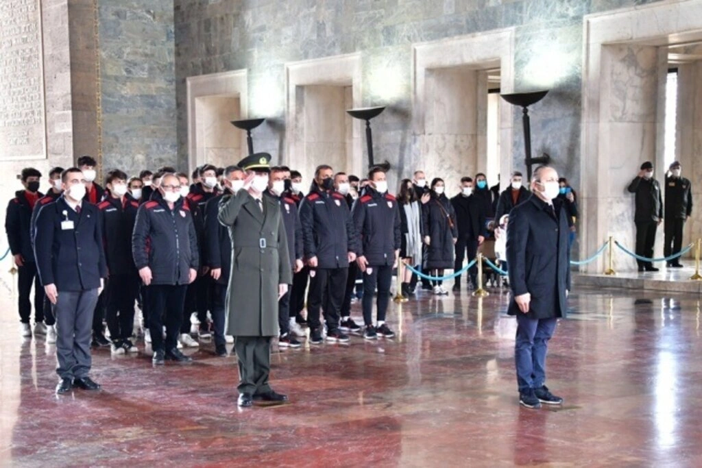 Yılport Samsunspor U19 Anıtkabir'de
