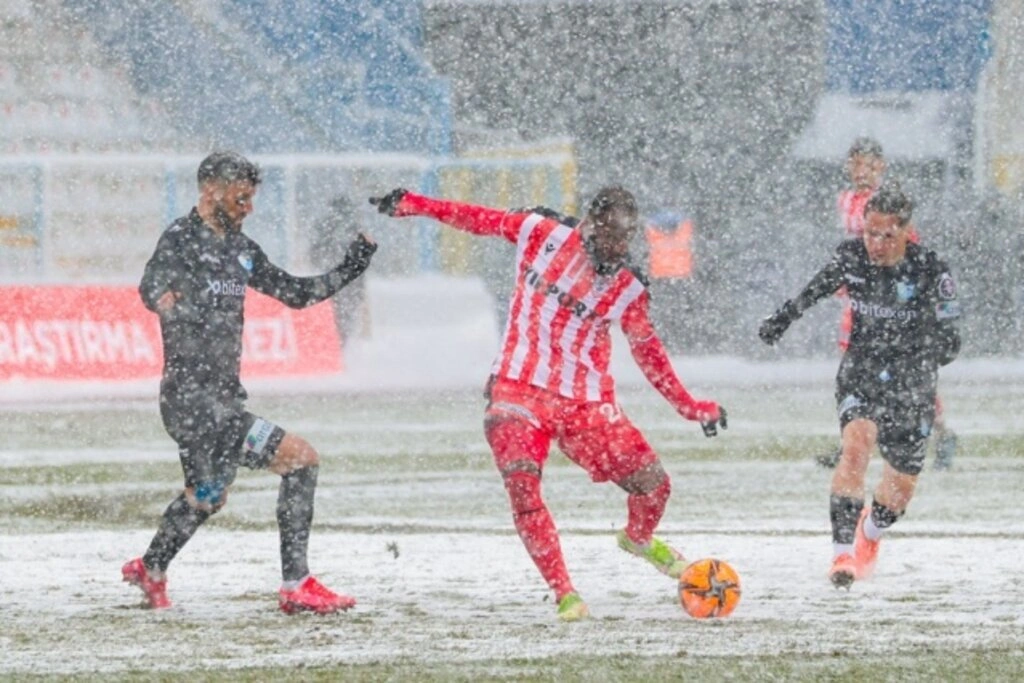 Erzurumspor Samsunspor maçı fotoğrafları