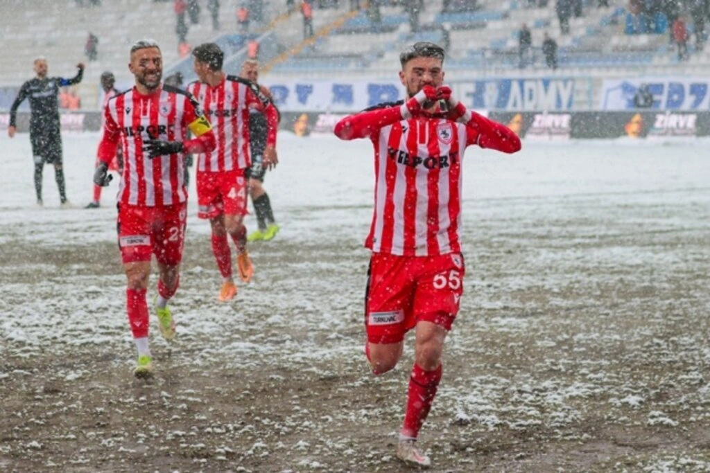 Erzurumspor Samsunspor maçı fotoğrafları