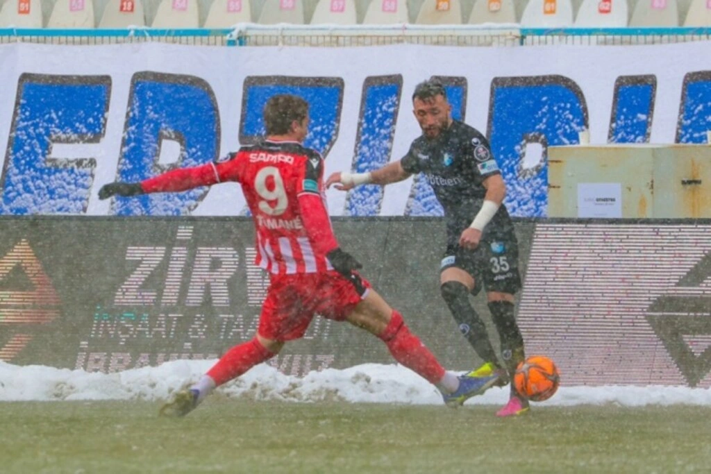 Erzurumspor Samsunspor maçı fotoğrafları