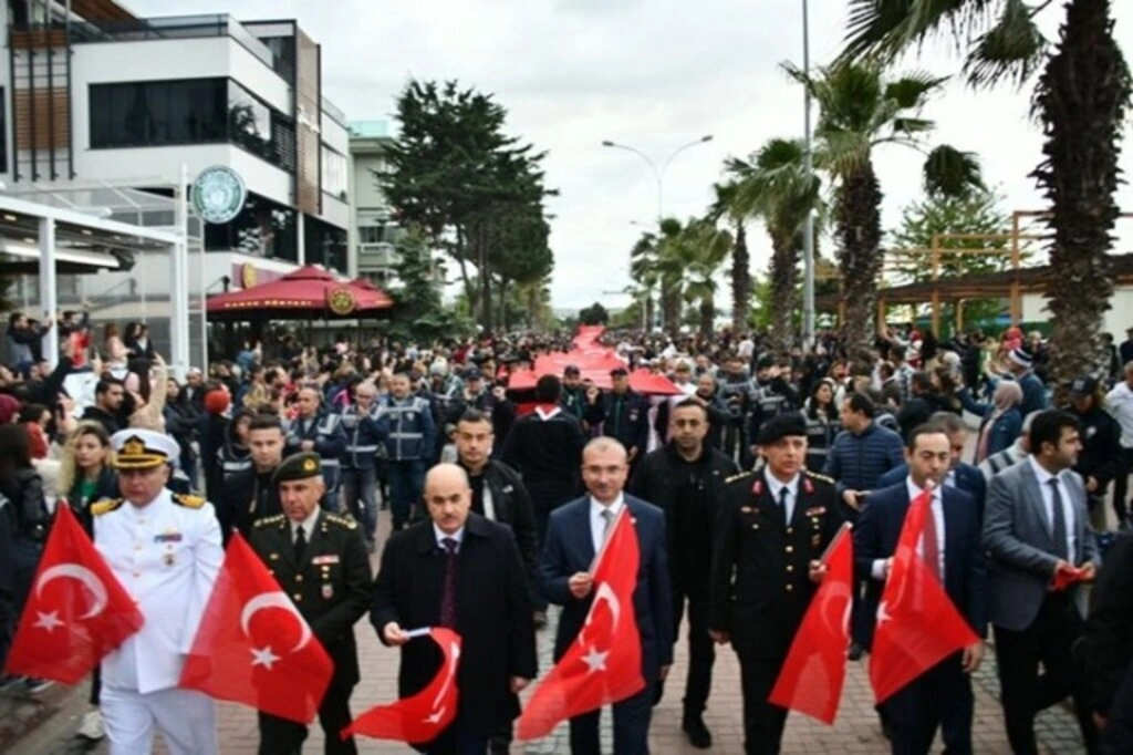 Samsun'da 19 Mayıs kutlamaları nefes kesiyor