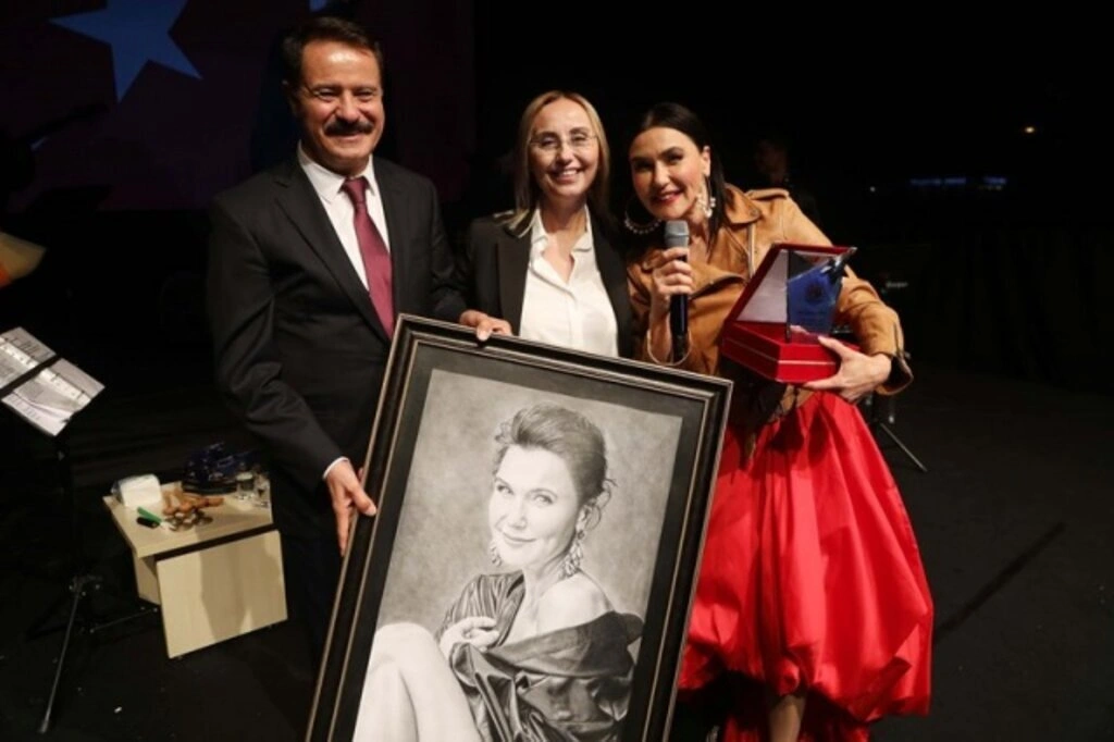 Samsun'da 19 Mayıs kutlamaları nefes kesiyor