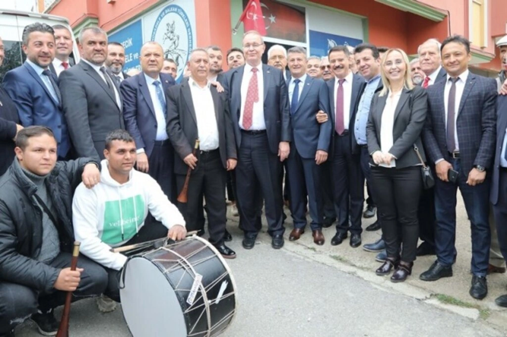 Samsun'da 19 Mayıs kutlamaları nefes kesiyor