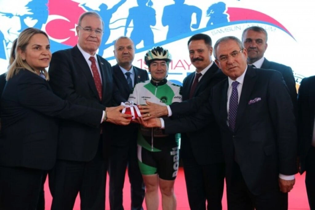 Samsun'da 19 Mayıs kutlamaları nefes kesiyor