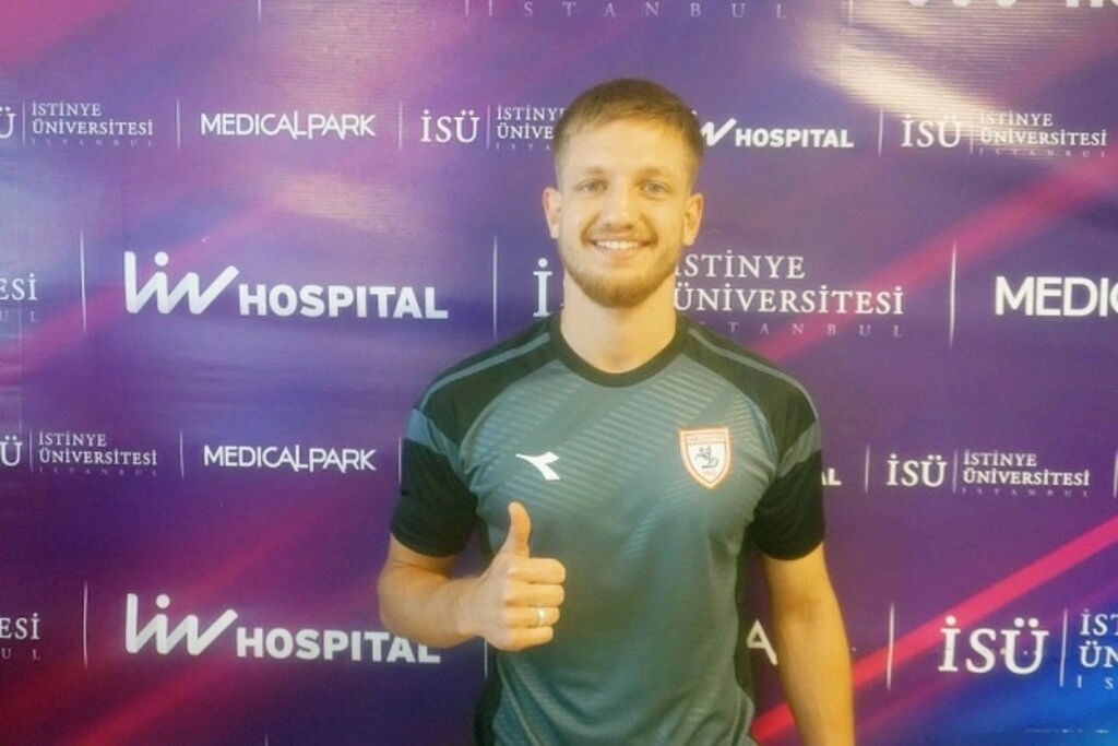 Samsunsporlu futbolcular ve teknik heyet sağlık kontrolünden geçti