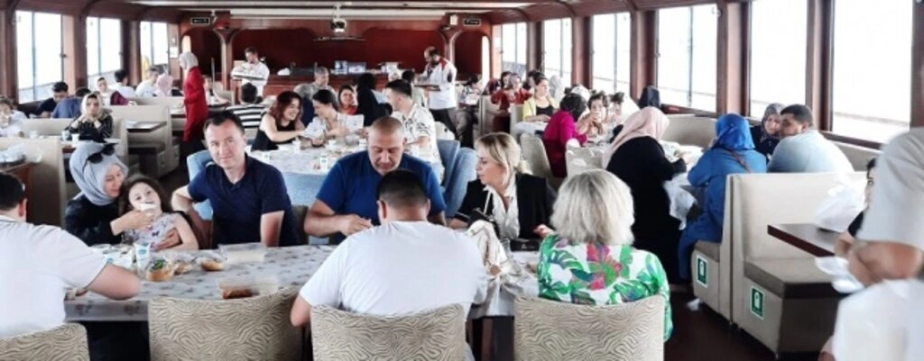Otizmli Çocuklar Ve Aileleri Yaza Merhaba Dedi