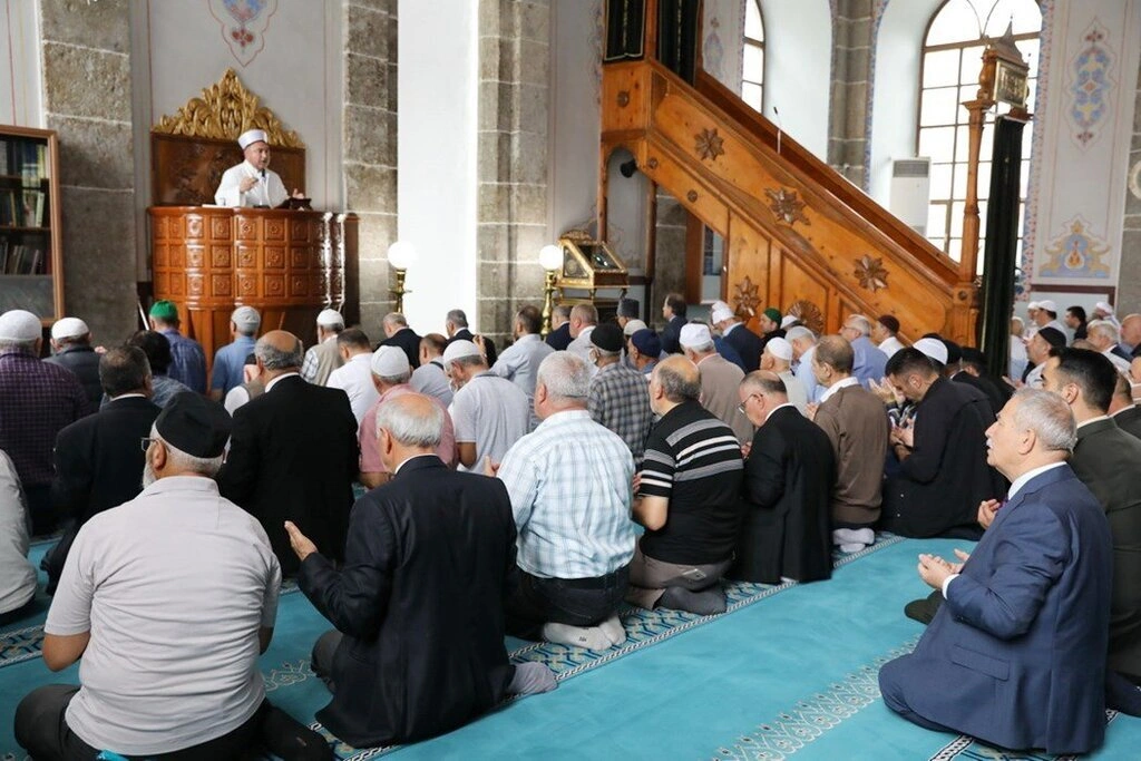 Samsun'da Gazilerin Büyük Coşkusu! Başkan Demirtaş Gaziler Günü'nde lokma dağıttı!
