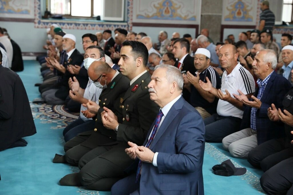 Samsun'da Gazilerin Büyük Coşkusu! Başkan Demirtaş Gaziler Günü'nde lokma dağıttı!
