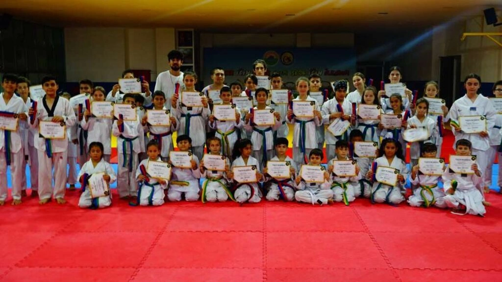 İlkadım'da Taekwondo Kuşak Sınavı Nefes Kesti