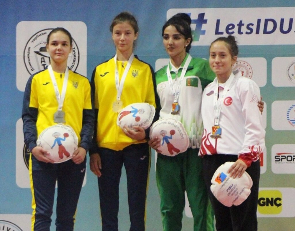 FISU Dövüş Sporları Dünya Kupası Müsabakaları Samsun'da başladı