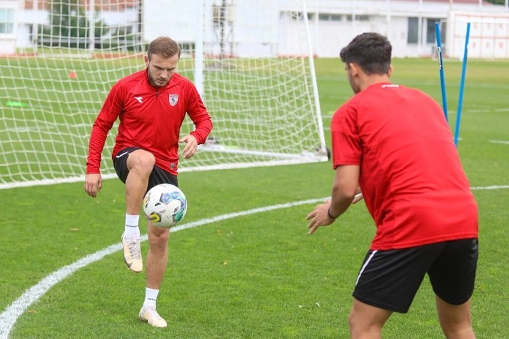 Samsunspor Gençlerbirliği maçı hazırlıklarına başladı