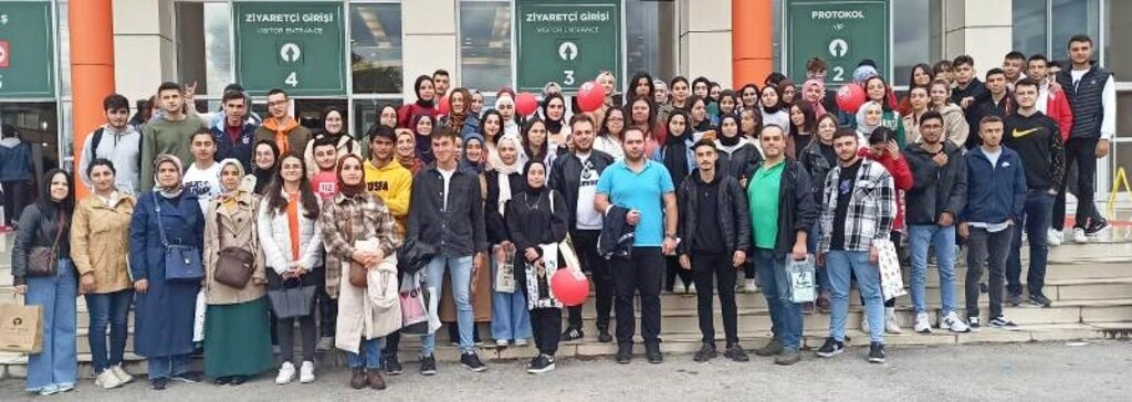 İLKEM'li öğrenciler TÜYAP Kitap Fuarı'nda