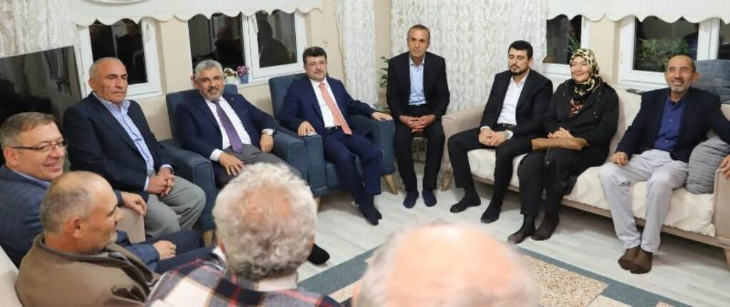 AK Parti'den Bafra'da Hane Hane 2023'e ev ziyaretleri