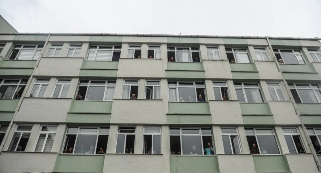 Şehit edilen doktor son yolculuğuna uğurlandı