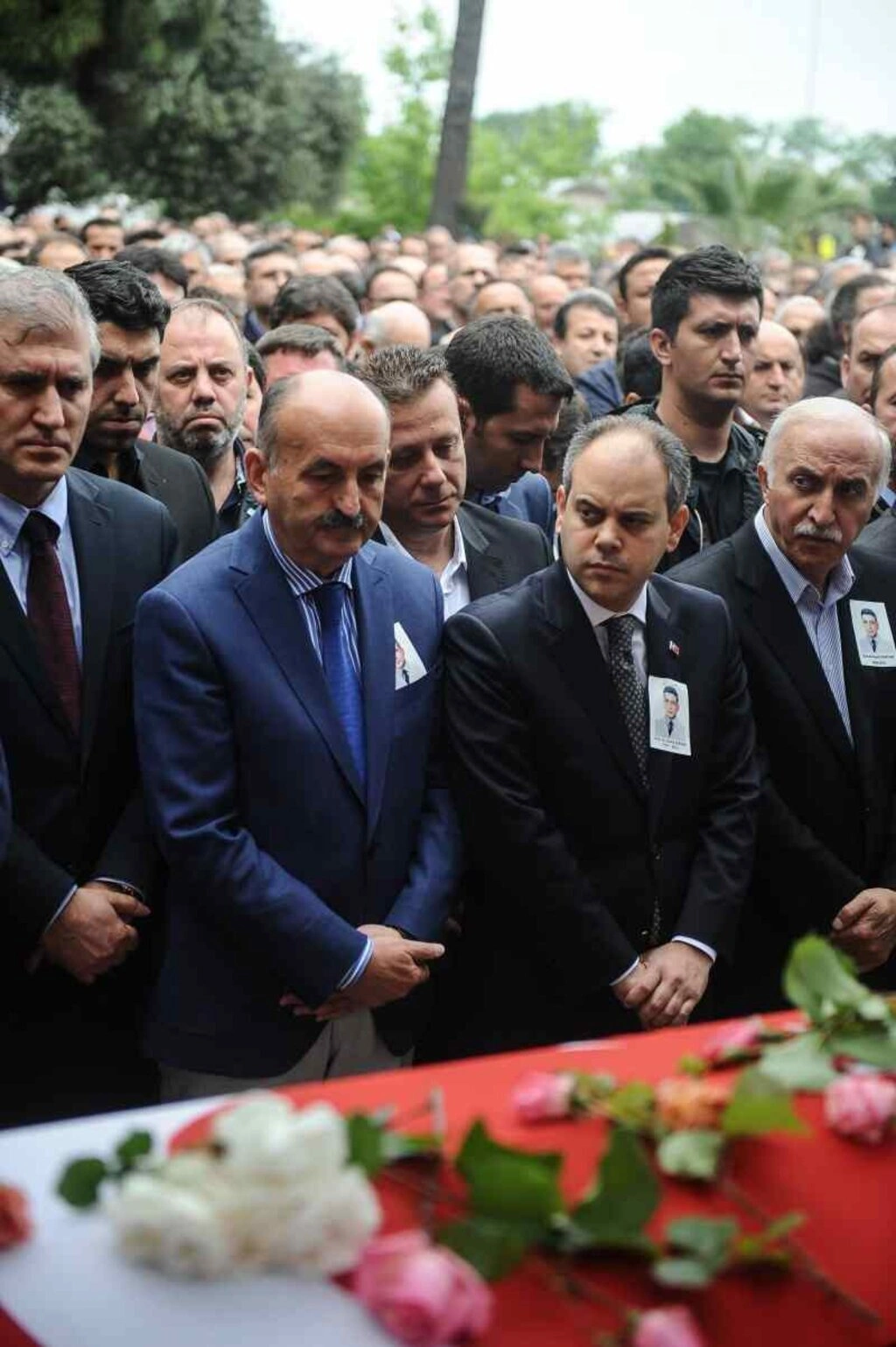 Şehit edilen doktor son yolculuğuna uğurlandı