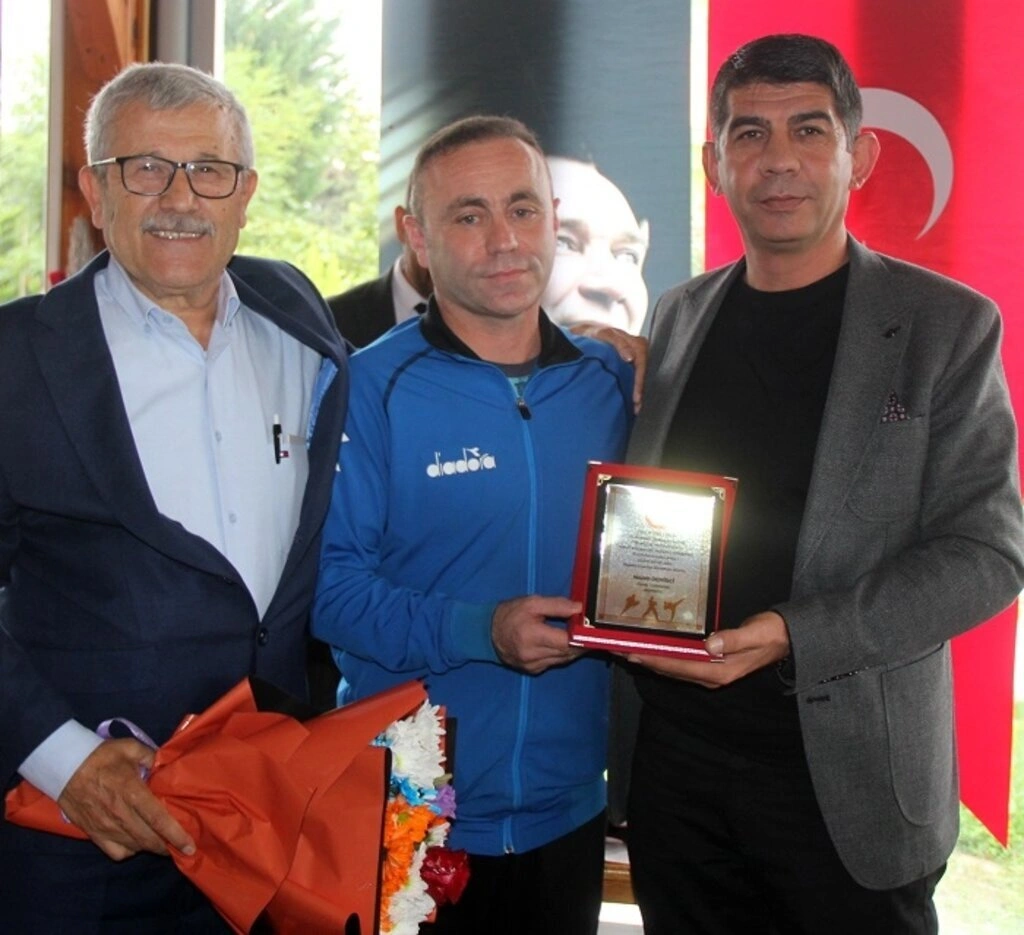 Kavak İş Dünyası'ndan gövde gösterisi! KAVSİYAD iş dünyasını buluşturdu