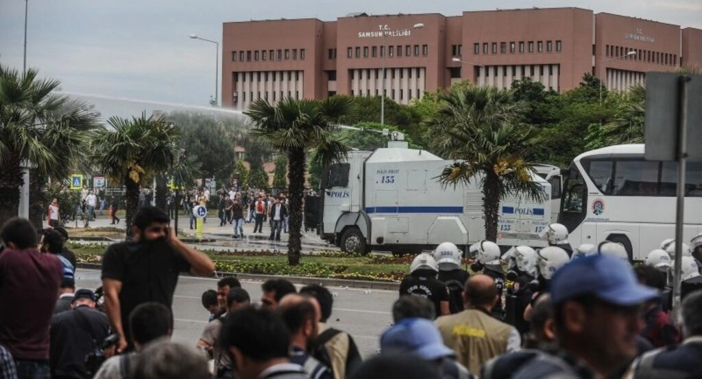 HDP'nin Samsun mitinginde gerginlik