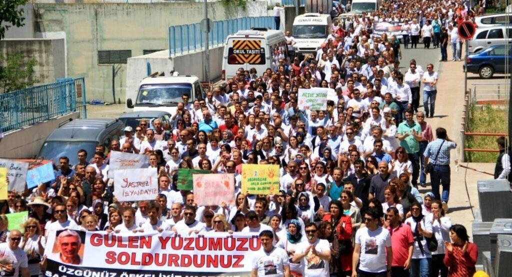 Samsun'da sağlık çalışanları, Opr. Dr. Furtun için yürüdü