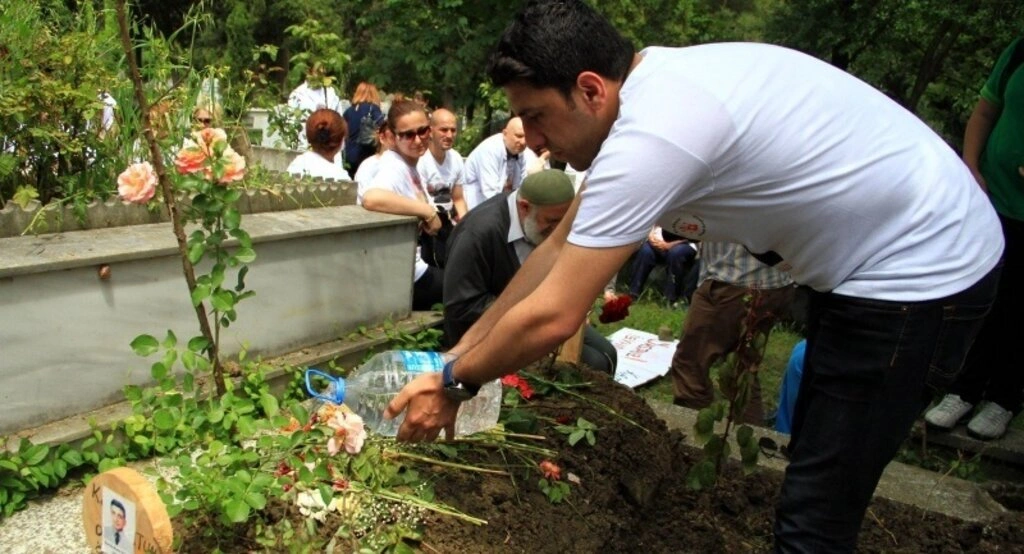 Samsun'da sağlık çalışanları, Opr. Dr. Furtun için yürüdü