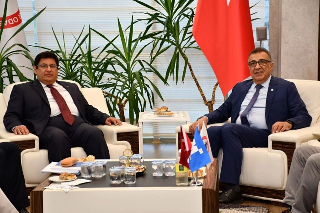 Muhasebeci ve Mali Müşavirlere hukuki sorunlar ve çözüm önerileri anlatıldı