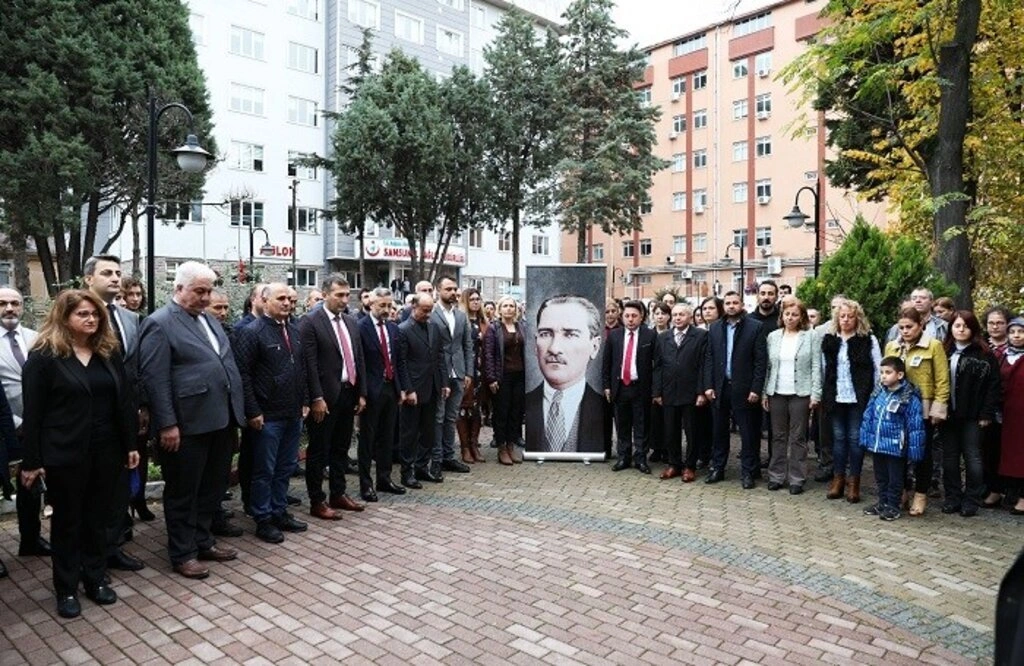 Saat 09.05'te Samsun'da hayat durdu!