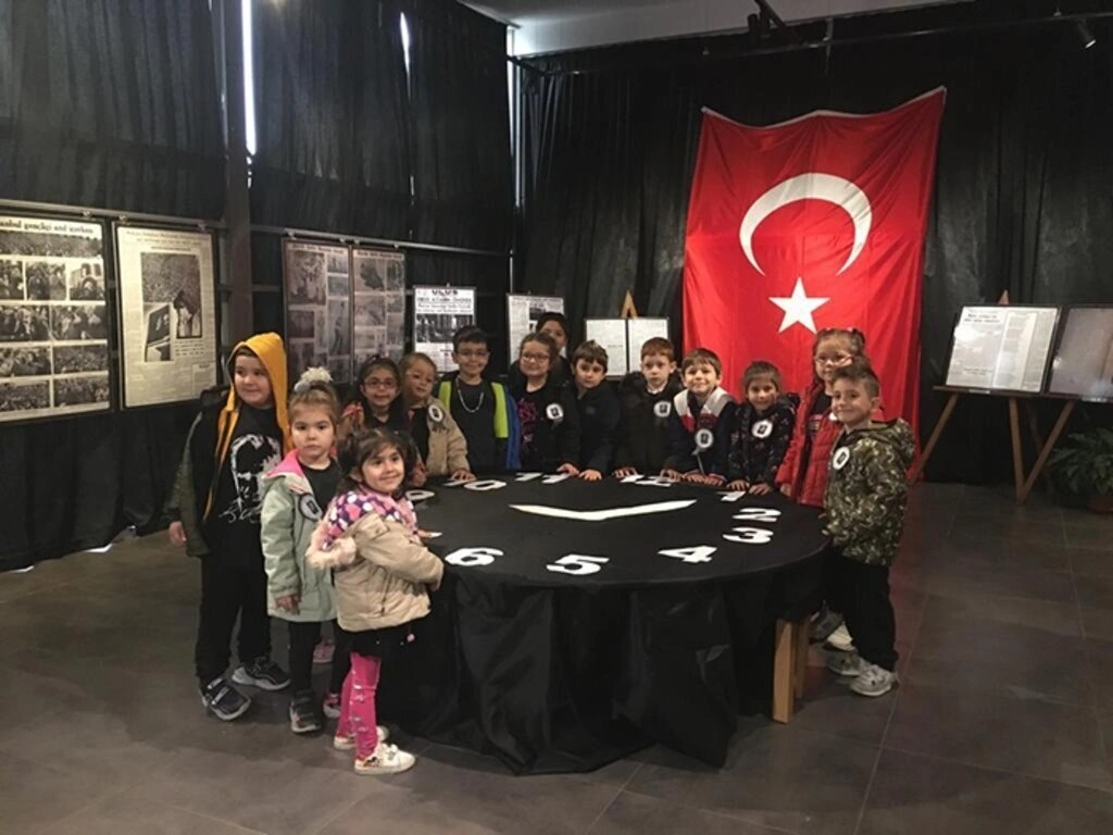 Büyükşehir'den Basında Milli Yas sergisi