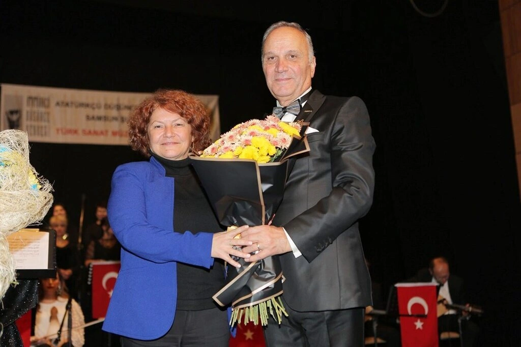 Atatürk Samsun'da sevdiği şarkılarla anıldı