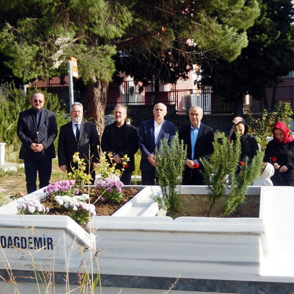 Aynur Dağdemir mezarı başında dualarla anıldı