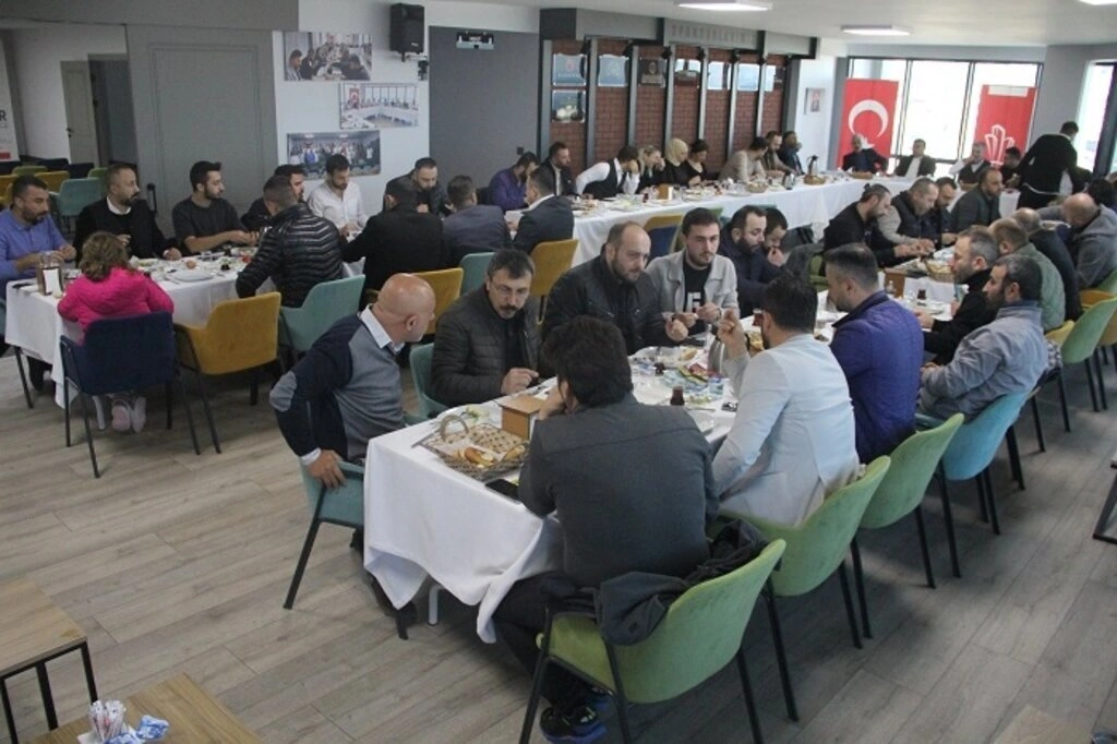 Başkan Güney: Uzun vadeli düşük faizli konut kredisi arzu ediyoruz