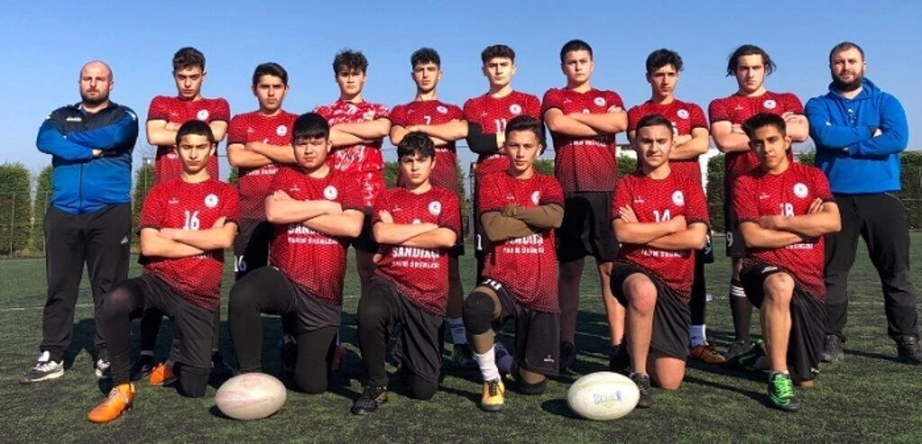 Çarşamba ve Tekkeköy Okul Sporları Ragbi Türkiye Şampiyonası'na hazırlanıyor