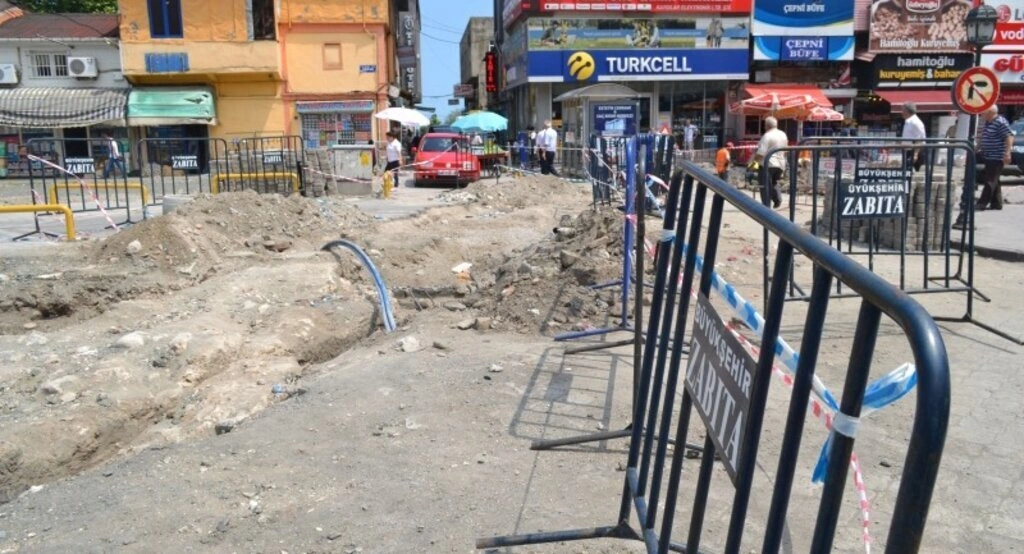 Samsun Tarihi Saathane kazı çalışmaları devam ediyor