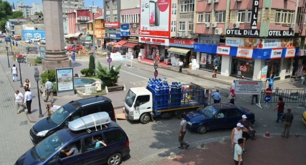 Samsun Tarihi Saathane kazı çalışmaları devam ediyor
