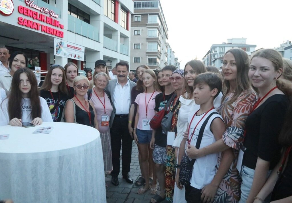 Başkan Deveci: Barışın sesini, tüm dünyaya duyuracağız