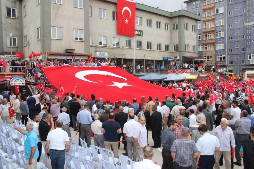 Tekkeköy’de Şehitleri anma ve Dua programı