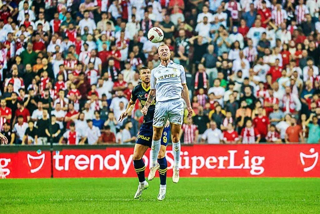 Samsunspor Fenerbahçe maçının özel fotoğrafları