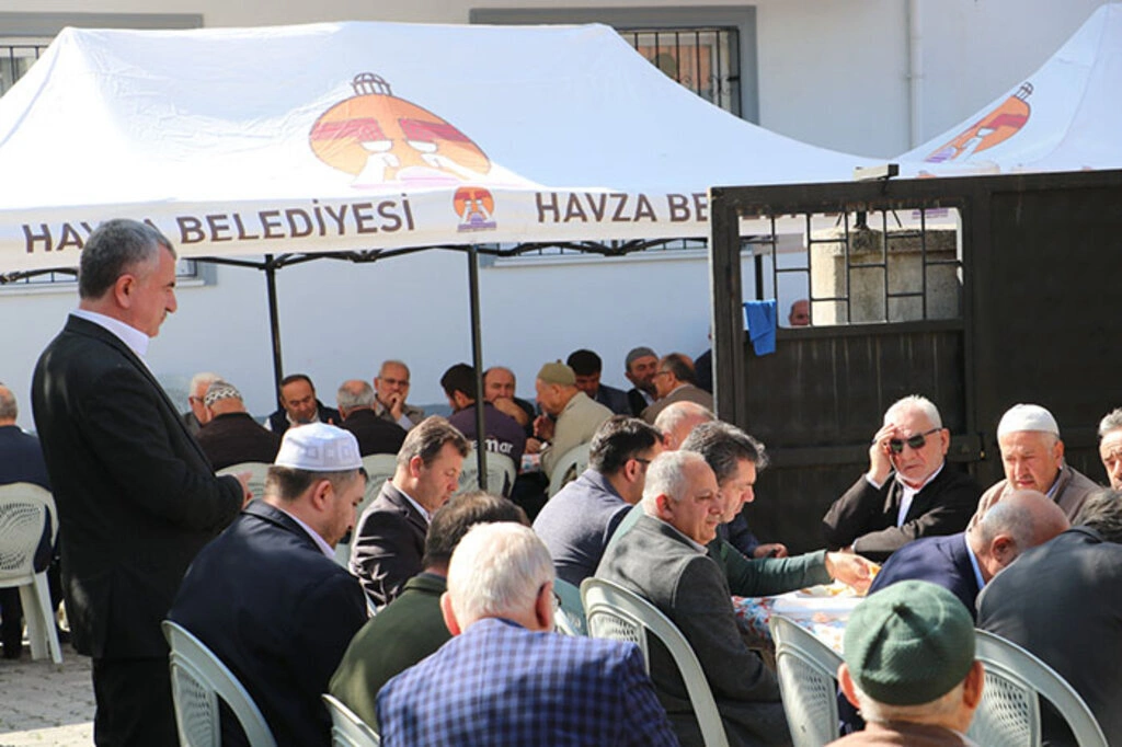 Havza Belediye Başkanı Özdemir vefat eden kardeşi için mevlit okuttu