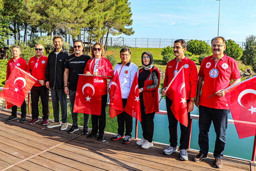 Samsun'da 100. Yıl Adalet Spor Oyunları Etkinliği Bayrak Yürüyüşü