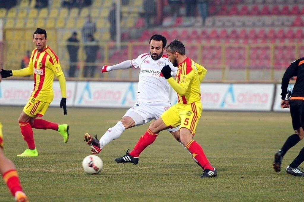 Yeni Malatyaspor Samsunspor maçı resimleri
