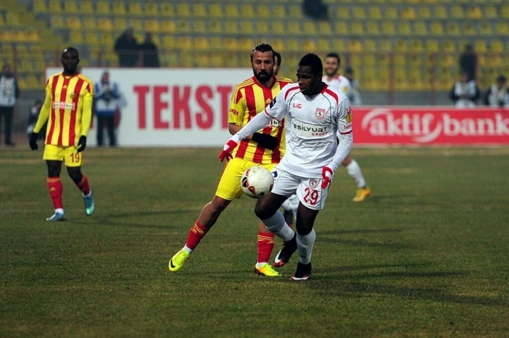 Yeni Malatyaspor Samsunspor maçı resimleri