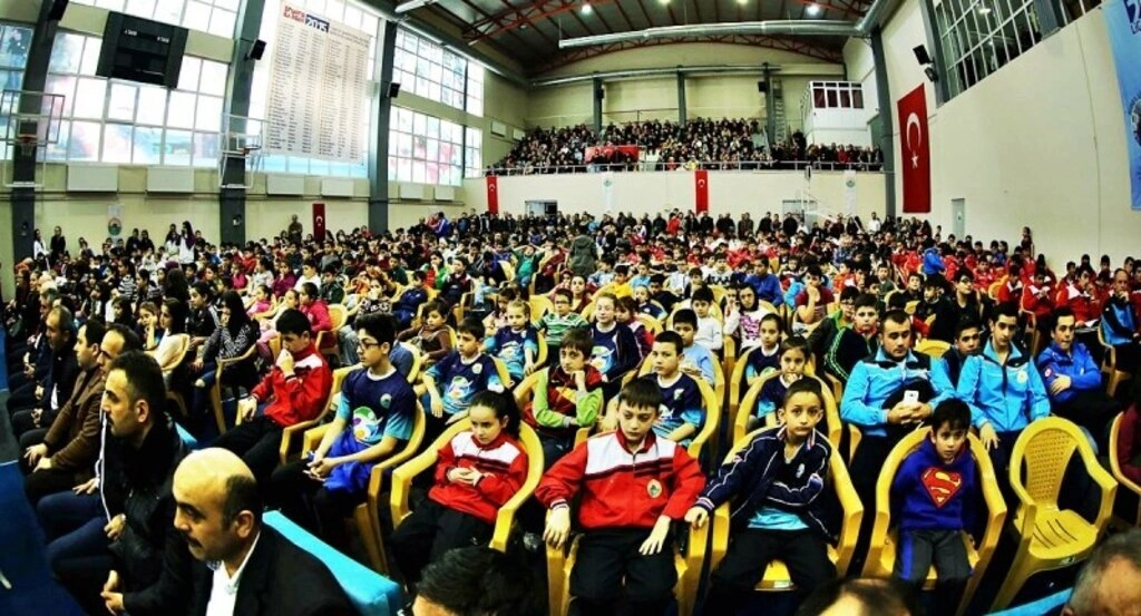 İlkadım Belediyesi 2015 Spor Yatırımları Sporcu ödül töreni