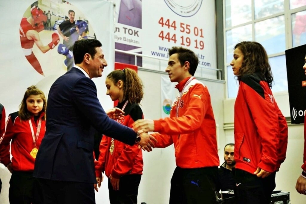 İlkadım Belediyesi 2015 Spor Yatırımları Sporcu ödül töreni